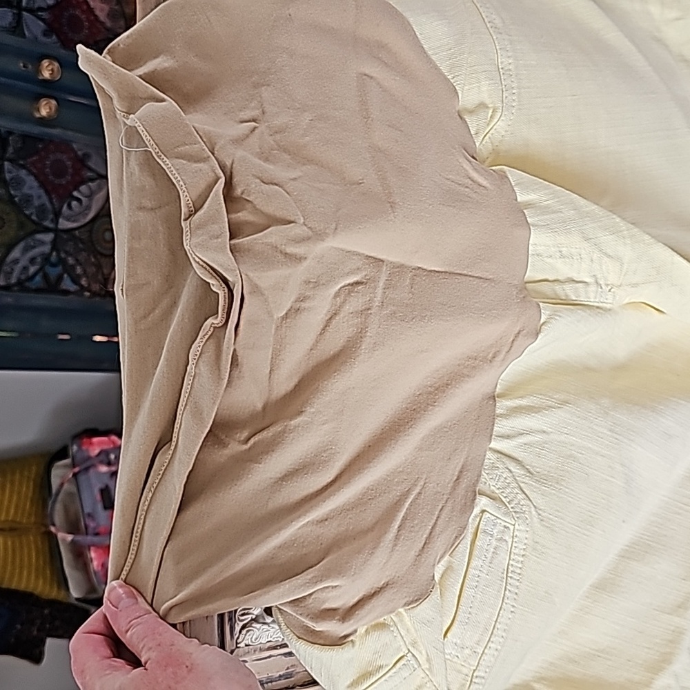 PANTS - Picture 2 of 5